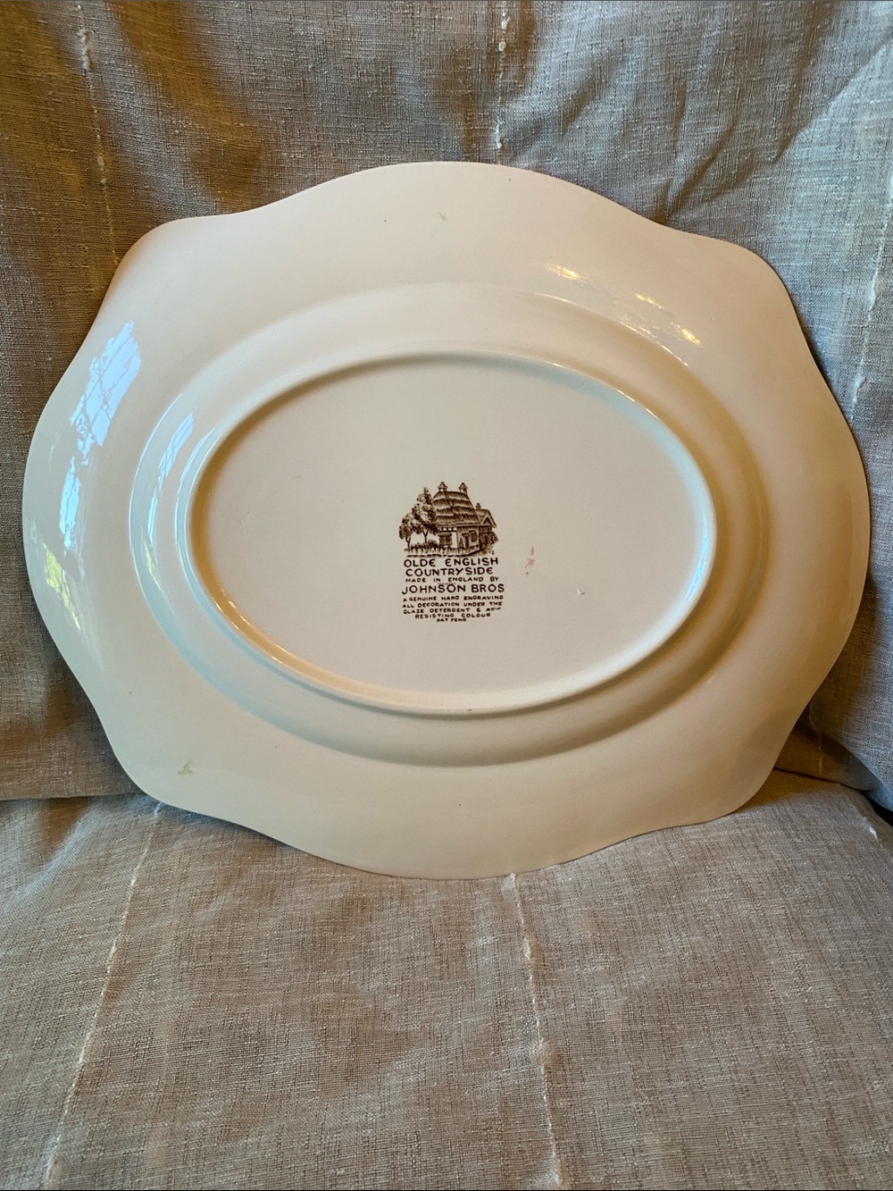 Olde English Countryside Johnson Bros. Country Cottage Turkeys Platter - Picture 2 of 4